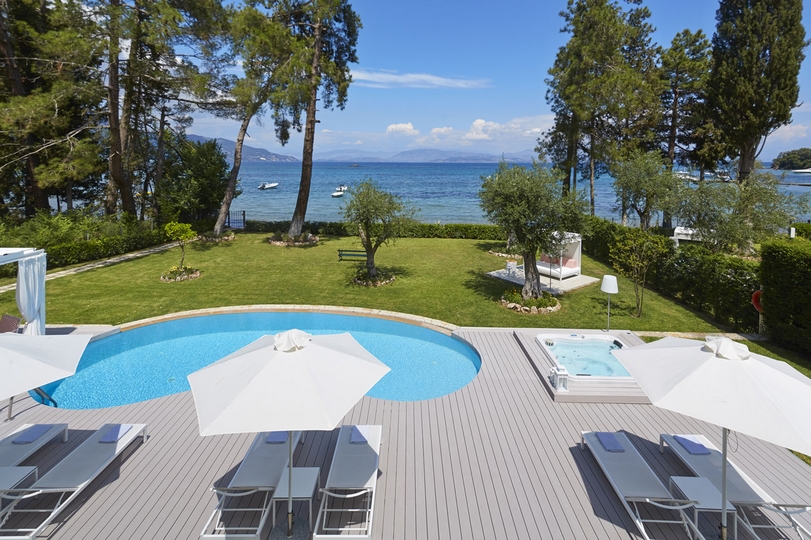 Villa-Olympia-Swimming-Pool-Area